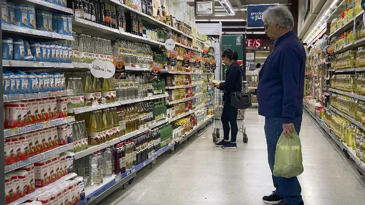 La inflación en Argentina se desacelera al 209% interanual en septiembre.
