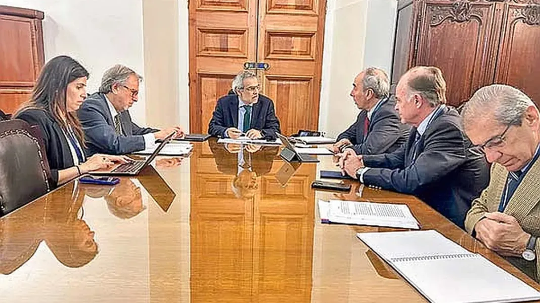 Reunión entre CPC