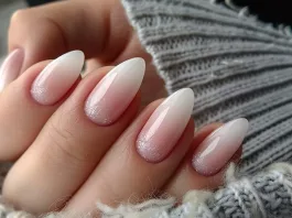 Descubre los riesgos de la manicura en casa con esmaltes en gel para tu salud.