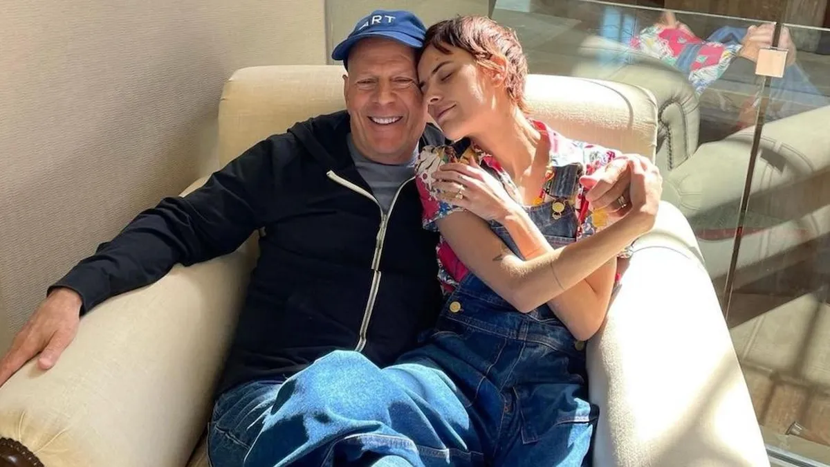 Bruce Willis comparte un valioso consejo a su hija Tallulah en su lucha contra el autismo.