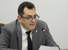 El secretario de Cultura critica a Tecnópolis como "una máquina de quemar plata".