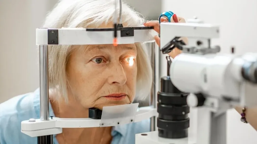 La fototerapia: una esperanza para la degeneración macular seca.