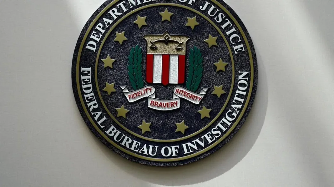 Detenidos dos sospechosos de ISIS por planear un atentado en las elecciones.