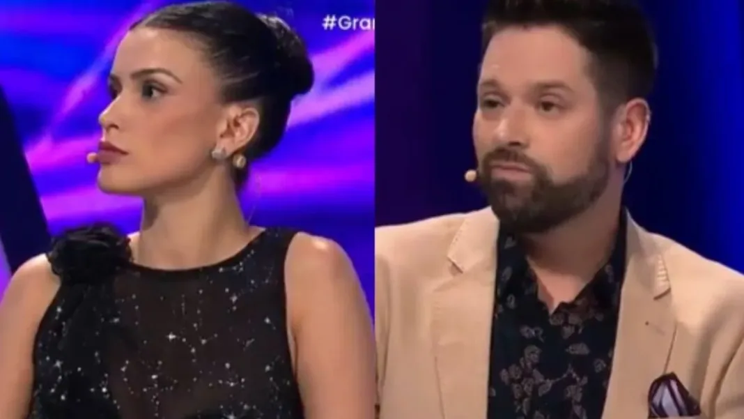 Cony Capelli reacciona ante el beso triple de Iñigo y su desacuerdo con Roldán.