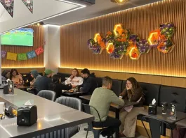 La fusión mexicana revoluciona las hamburguesas en Chile: un nuevo boom gastronómico.