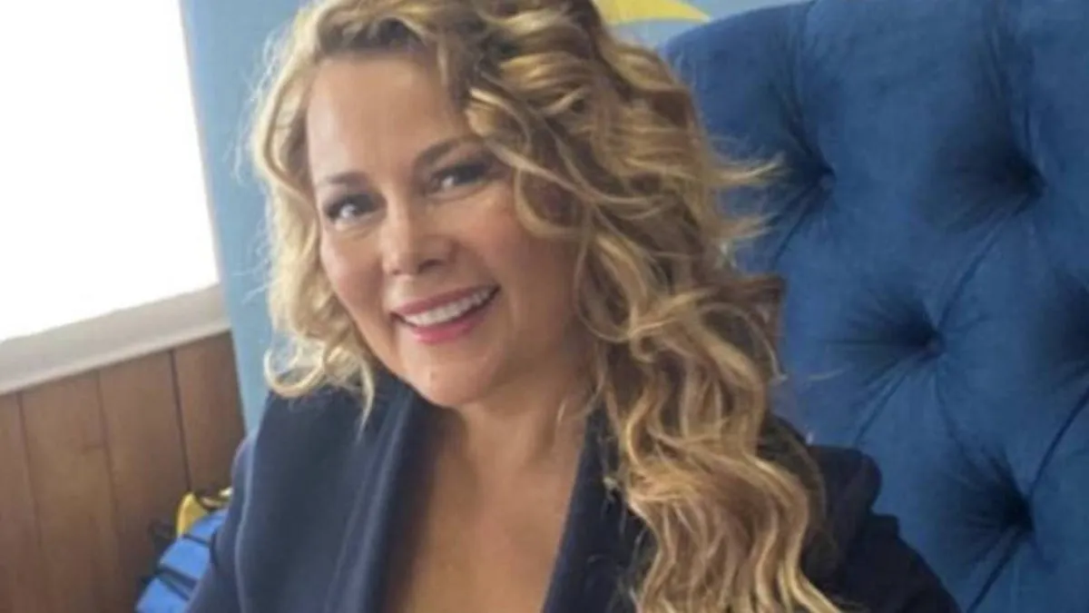 Cathy Barriga lanza su página para adultos; reacciones de la UDI tras las fotos. Cathy Barriga lanza su página para adultos; reacciones de la UDI tras las fotos.