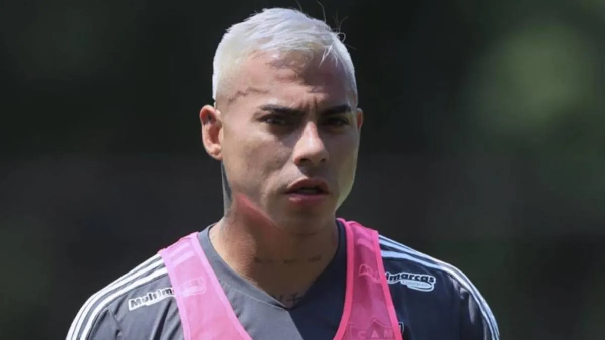 Eduardo Vargas deja Brasil: ¿será el primer refuerzo azul para el 2025?