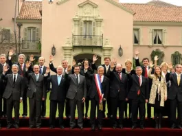 Ex ministro de Piñera denunciado por esclavitud y trata de personas.