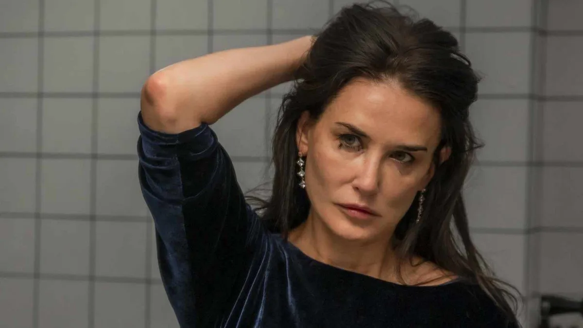 Disfruta gratis 'La Sustancia' este Halloween. ¡No te lo pierdas!