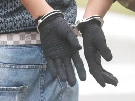 Detenido por intento de femicidio en Punta Arenas: asfixió a su pareja.