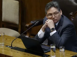 Cámara de Diputados rechaza acusación contra el ministro Matus por abandono de deberes.