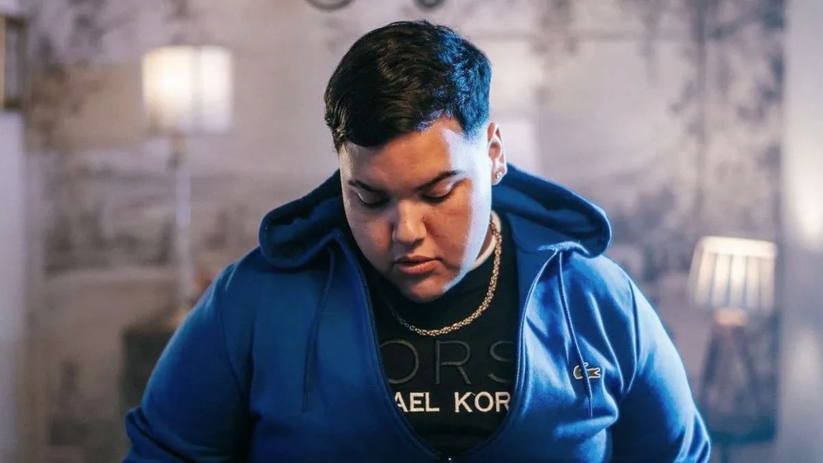 Floyymenor: el primer chileno en conquistar un Premio Billboard. Floyymenor: el primer chileno en conquistar un Premio Billboard.