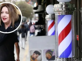 Alcaldesa anuncia toque de queda para barberías en Independencia por conductas reiteradas.