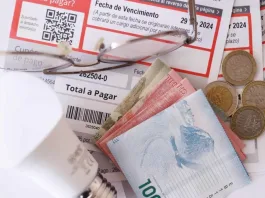 Diputados buscan reducir en 10% las tarifas eléctricas tras reciente aumento.