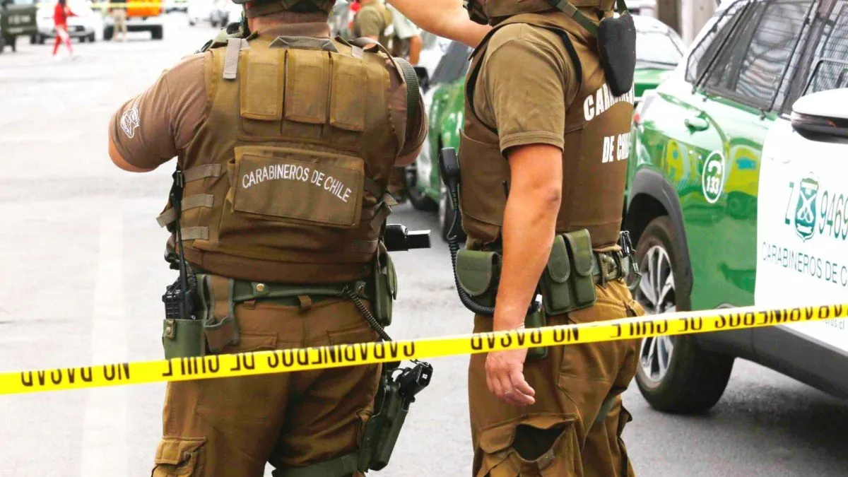 Femicidio frustrado en Olmué: un hombre empuja a su esposa a un barranco.