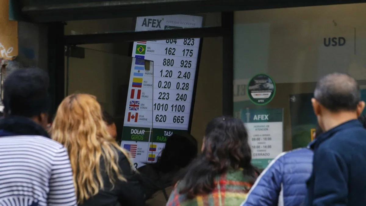 Estafa piramidal en Las Condes: robo de más de $770 millones a casa de cambio. Estafa piramidal en Las Condes: robo de más de $770 millones a casa de cambio.