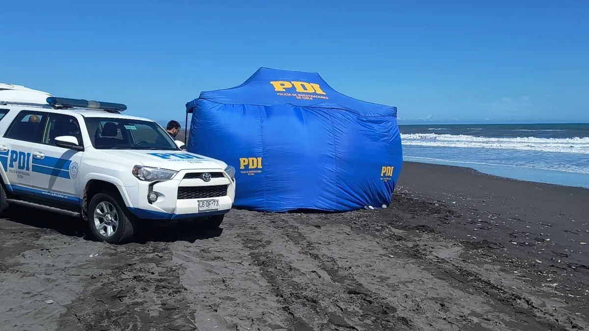 Pescadores hallan un cuerpo en las dunas de Constitución