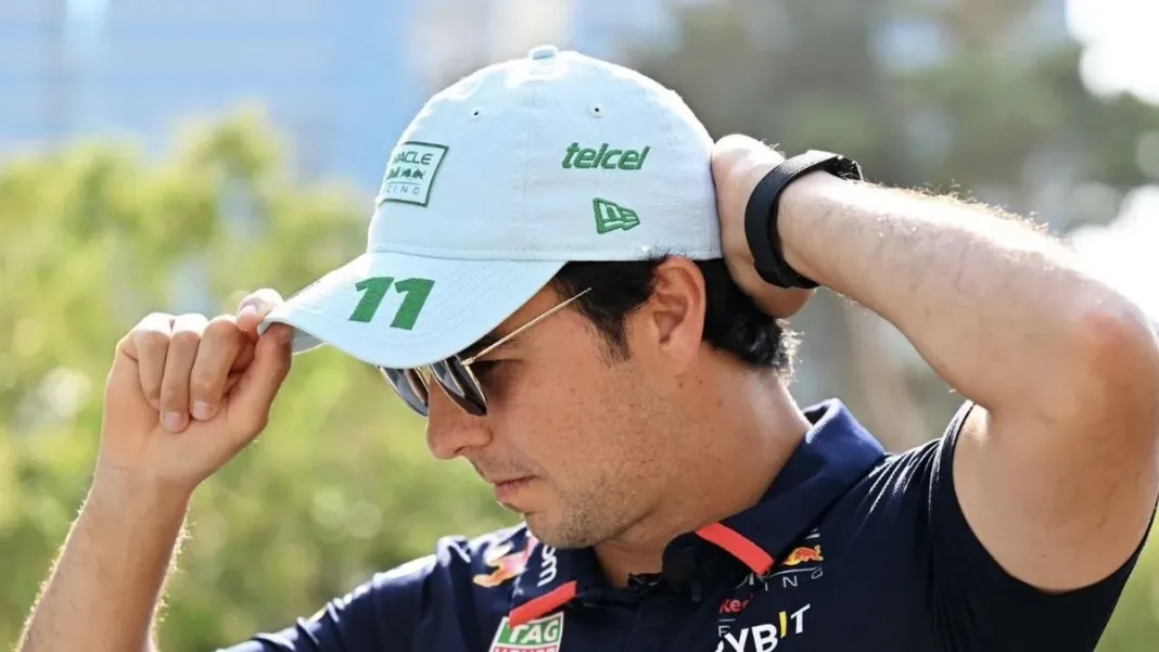 Carteles creativos de apoyo a Checo Pérez en el GP de México: ¡unidos por la pasión!