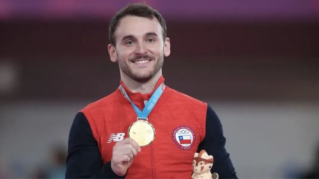 Tomás González habla abiertamente sobre su matrimonio antes de su debut en CHV. Tomás González habla abiertamente sobre su matrimonio antes de su debut en CHV.