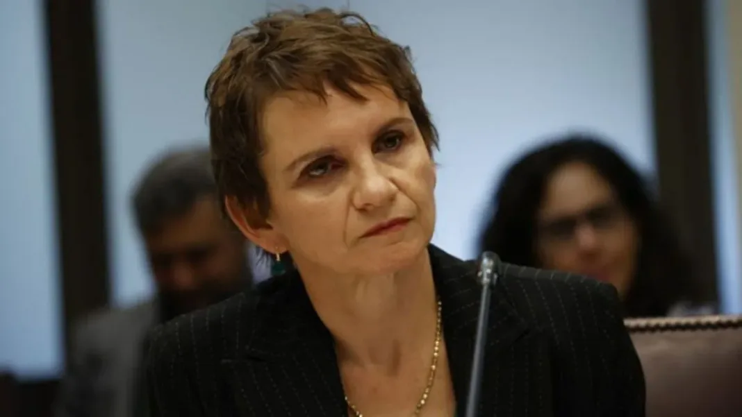 Carolina Tohá ausente en homenaje a Carabineros caídos