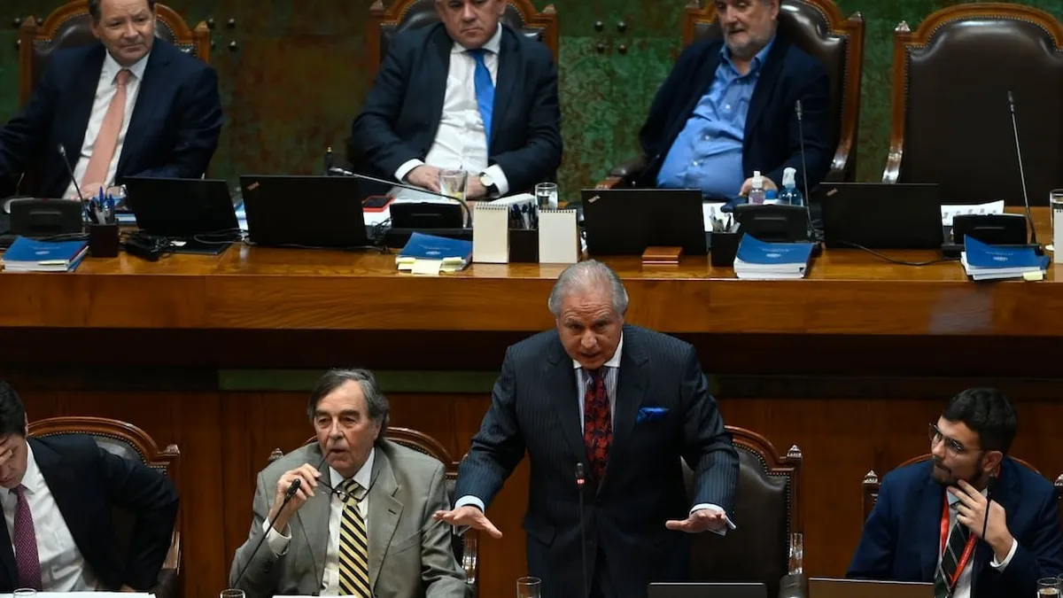 La acusación doble a los jueces se somete ahora al Senado para su evaluación.