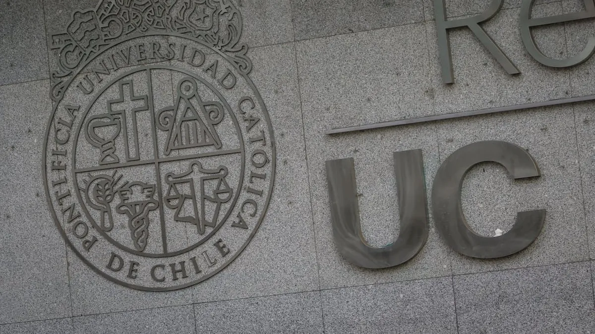 UC Christus responde a informe de Contraloría sobre "autorizaciones privilegiadas". UC Christus responde a informe de Contraloría sobre "autorizaciones privilegiadas".