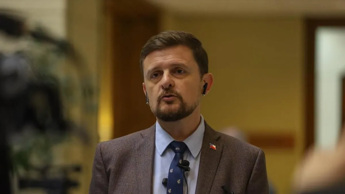 El Diputado Schubert advierte sobre desigualdades por la expansión de malls chinos.