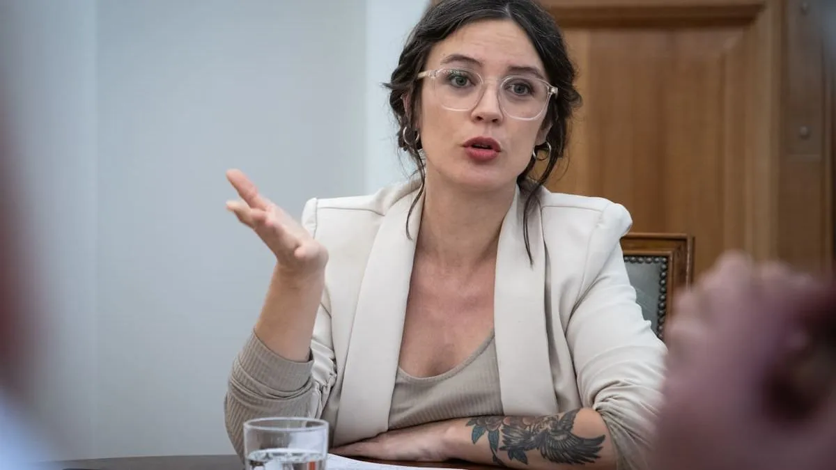 Ministra Vallejo destaca propuestas progresistas en segunda vuelta de gobernadores.