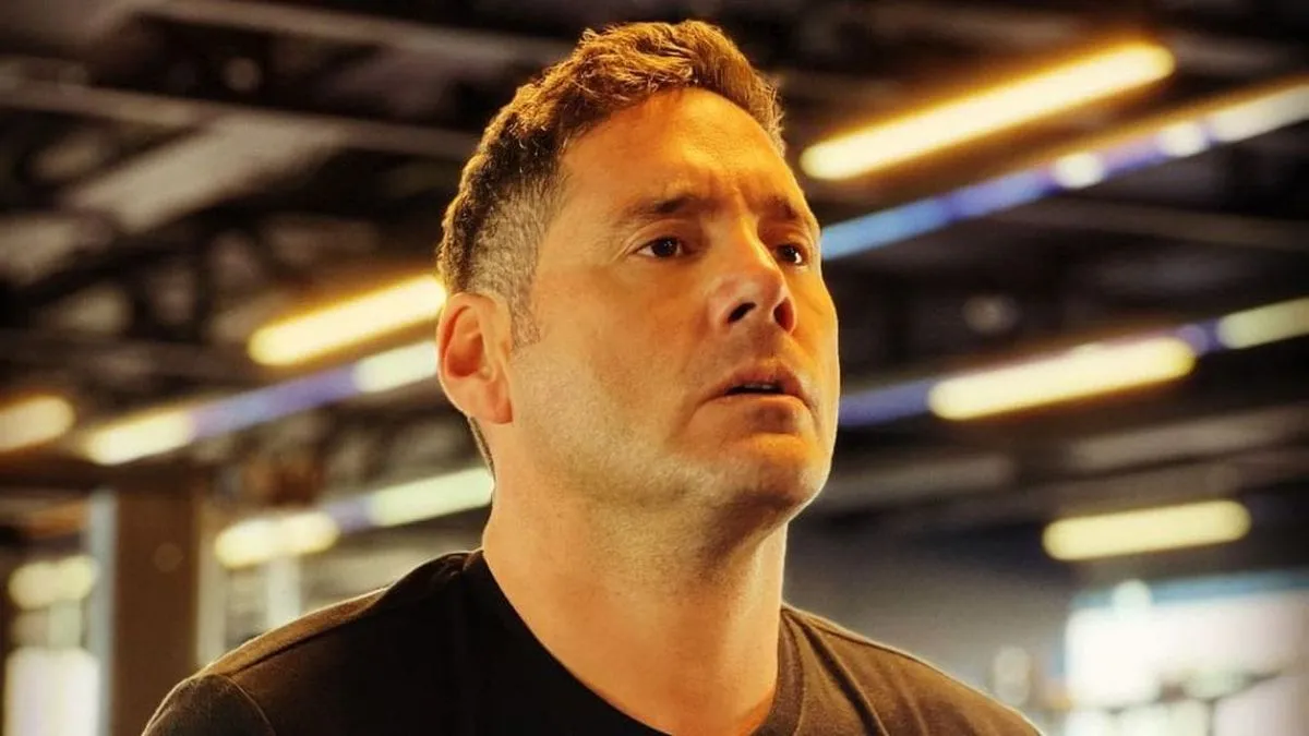 Pancho Saavedra expresa su dolor y rabia tras la pérdida de la diputada Bulnes.