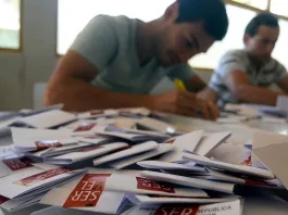 Análisis de votos nulos y blancos en la segunda vuelta de gobernadores en Chile.