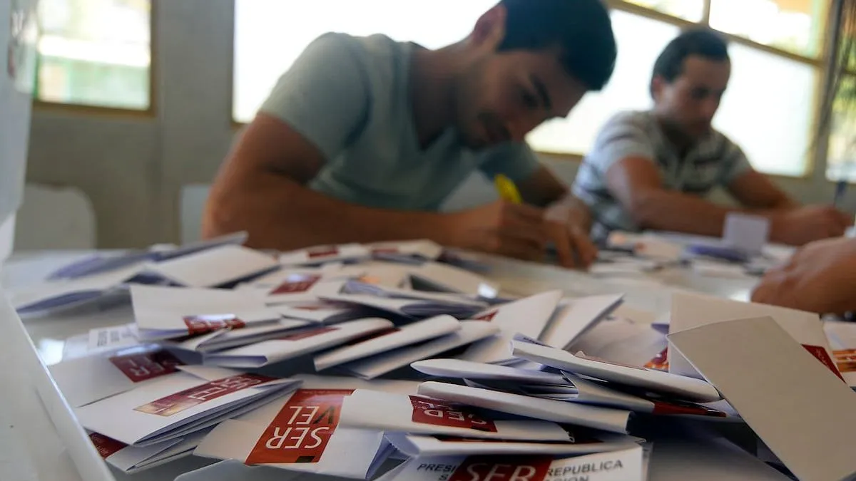 Análisis de votos nulos y blancos en la segunda vuelta de gobernadores en Chile.