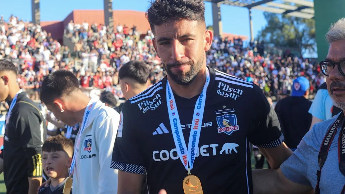 Mauricio Isla habla sobre su ausencia en La Roja tras el título con Colo Colo.