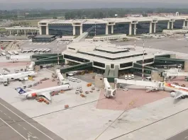 La justicia italiana aprueba nombrar aeropuerto de Milán en honor a Silvio Berlusconi.