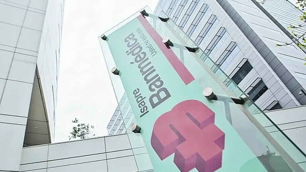 Banmédica: claves sobre la salida de Perú y su impacto en ventas regionales.