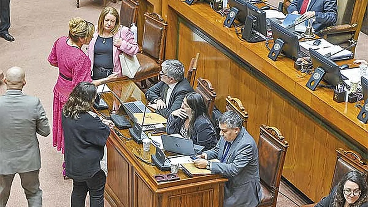 Acuerdo en Educación y Senado suspende Ley Lafkenche: un paso hacia el diálogo.