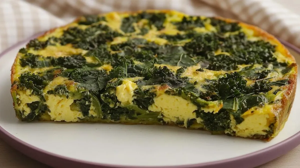 Tortilla de kale: una receta rápida y fácil para disfrutar de un plato saludable.