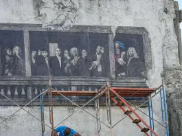 Un artista francés rinde homenaje a Alejo Carpentier en las calles de La Habana.
