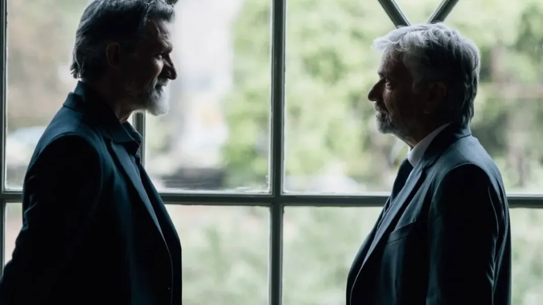 La nueva teleserie de Mega enfrenta a los talentosos Francisco Melo y Francisco Reyes.