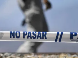 Tragedia en San Bernardo: hallan bebé sin vida junto a un carro de comida rápida.