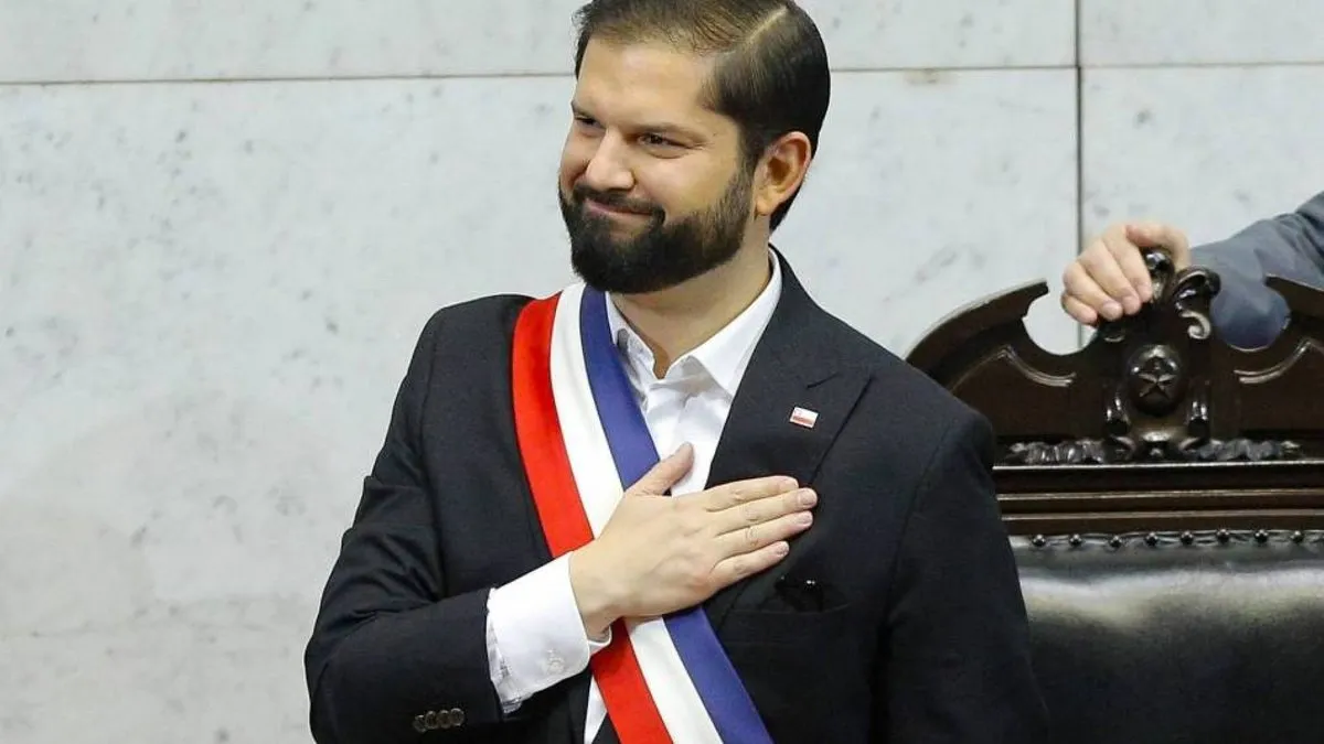 El Presidente Boric reafirma su apoyo a su gabinete actual sin cambios.
