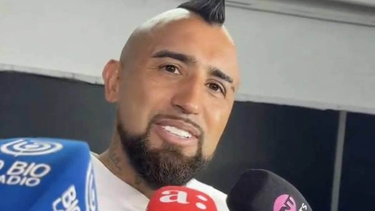 Arturo Vidal enfrenta complicaciones legales tras su nuevo registro.