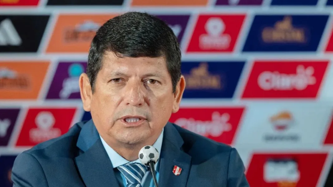 Detención del presidente de la federación peruana de fútbol por fraude y corrupción.