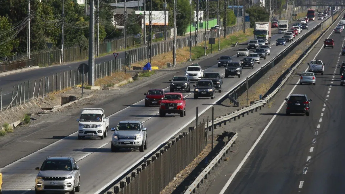 Balance de Carabineros: 11 fallecidos y 279 siniestros en el largo fin de semana.