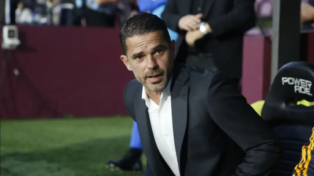 Fernando Gago excluye a un jugador de la lista de concentrados de Boca.