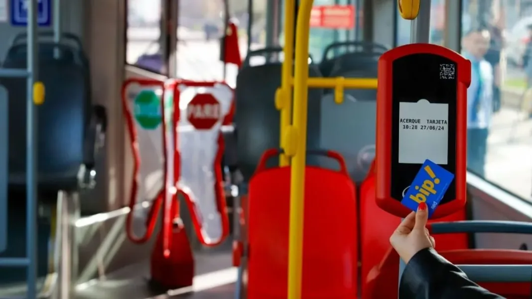 Aumento en tarifas de transporte público en la Región Metropolitana ya es efectivo.