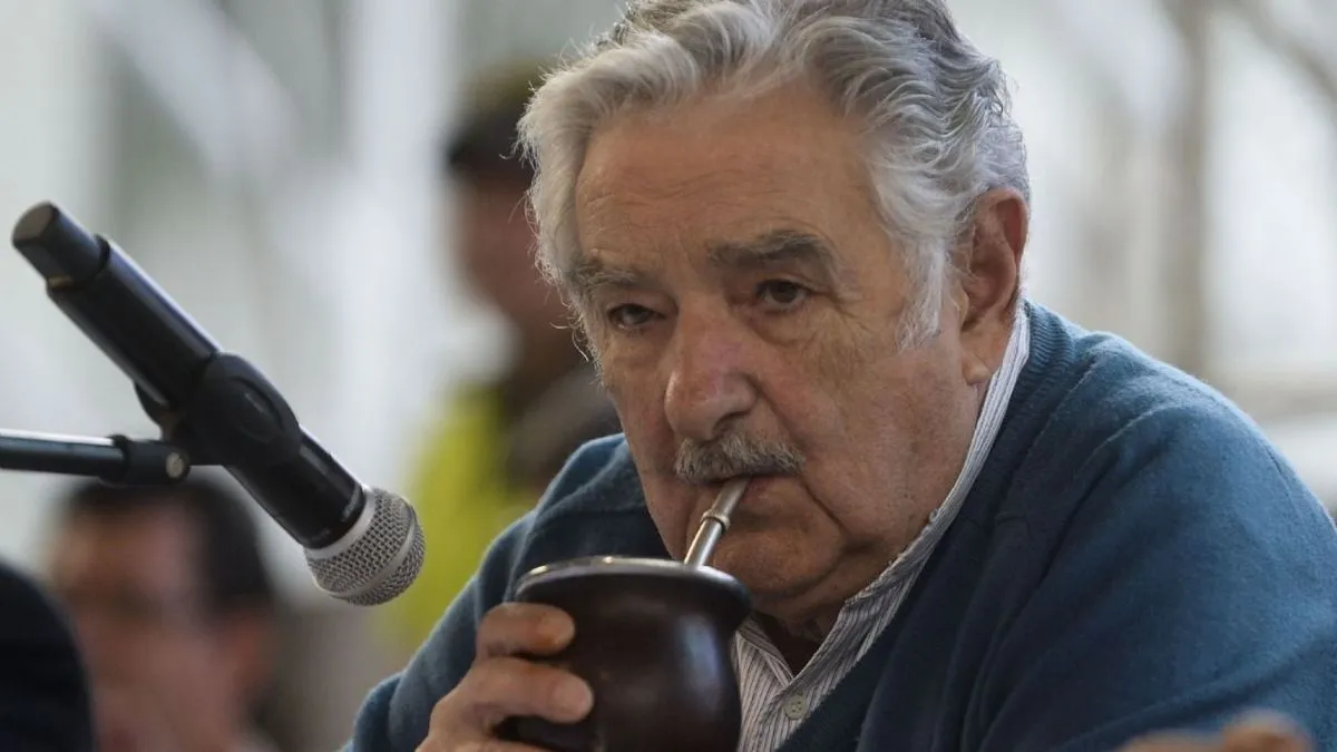 José Mujica arremete contra Nicolás Maduro y Javier Milei en su última declaración.