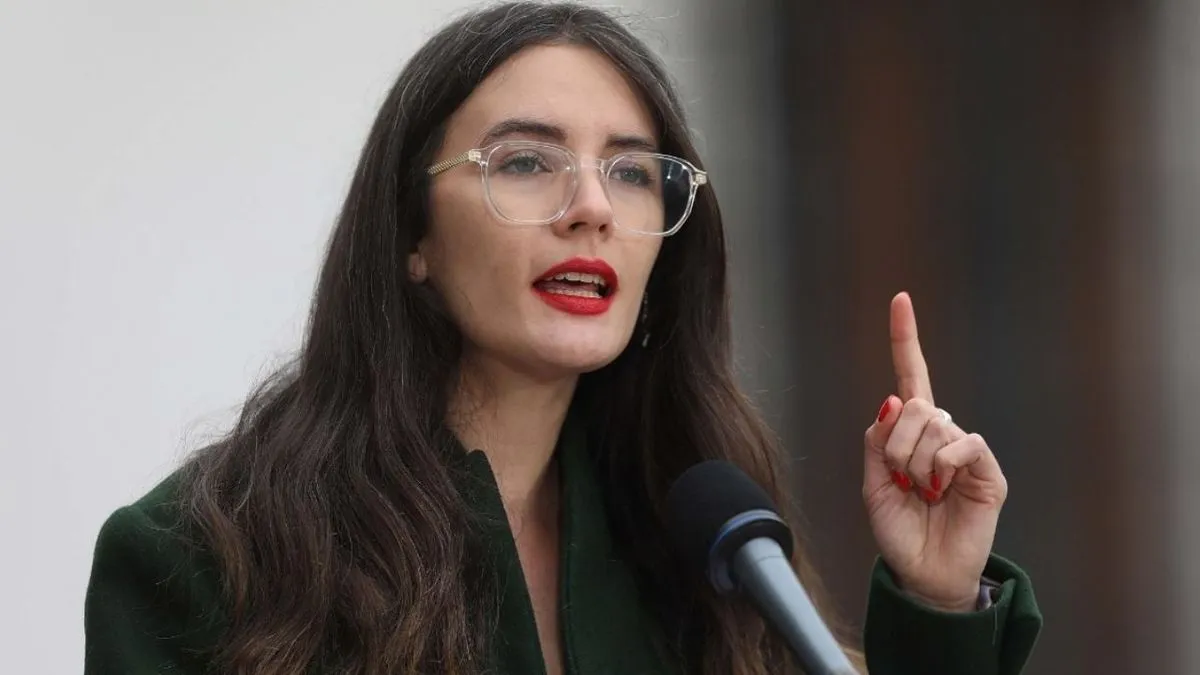 Camila Vallejo respalda a Gabriel Boric en medio de la controversia actual. Camila Vallejo respalda a Gabriel Boric en medio de la controversia actual.