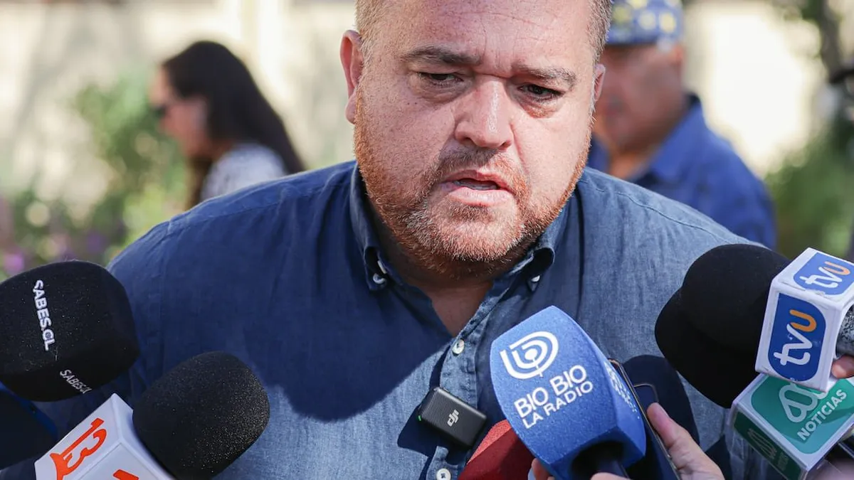 Sergio Giacaman triunfa sobre Alejandro Navarro en la segunda vuelta en Biobío. Sergio Giacaman triunfa sobre Alejandro Navarro en la segunda vuelta en Biobío.