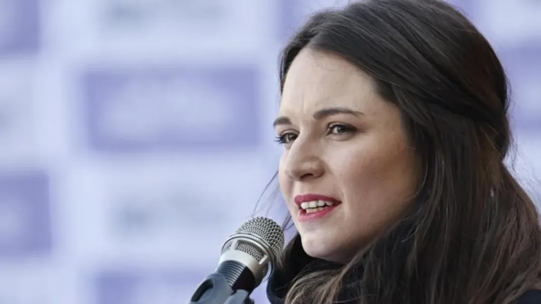 Irina Karamanos se presenta como imputada en el Caso ProCultura.