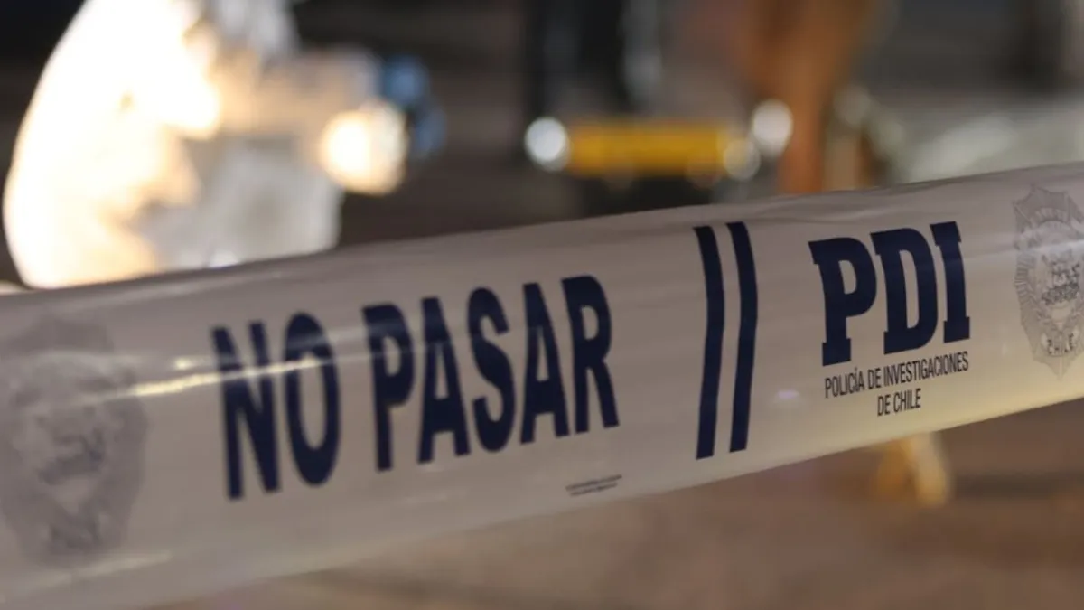 Hombre formalizado por femicidio íntimo tras apuñalar a su pareja en El Quisco.